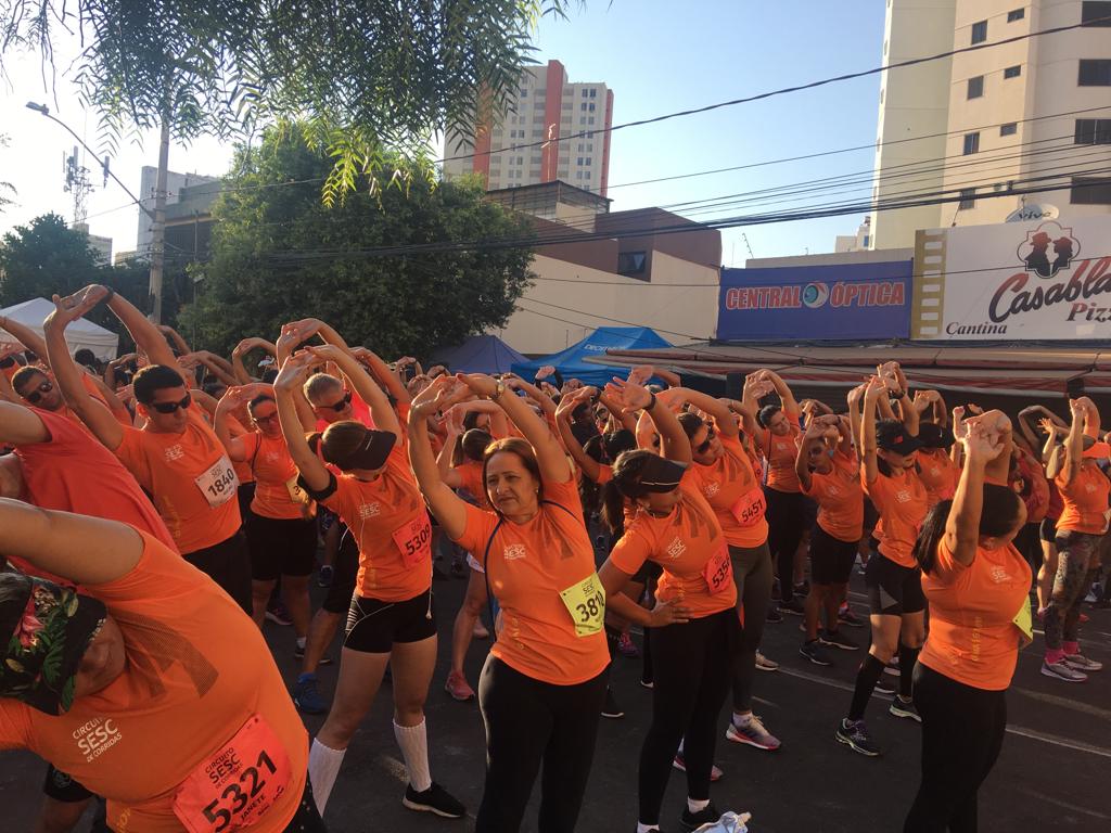 Etapa do Circuito Sesc de Corridas tem sucesso de público em Goiânia