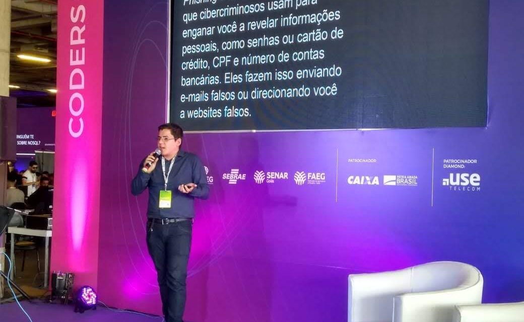 Ex-aluno da Faculdade Senac ministra palestras na Campus Party Goiânia