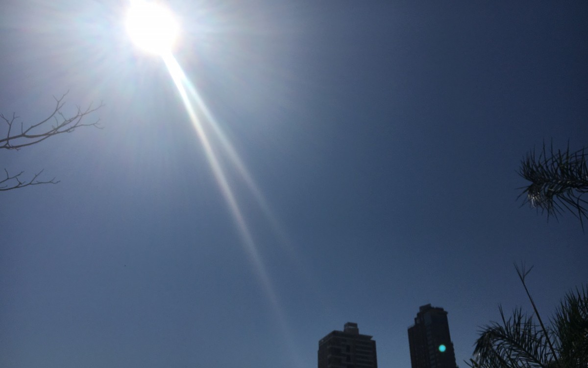 Inmet registra novo recorde de calor em Goiânia e emite alerta para outras 102 cidades de Goiás devido à baixa umidade do ar