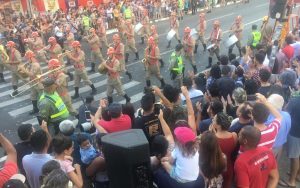 Desfile de 7 de Setembro reúne moradores, tropas militares e autoridades, em Goiânia