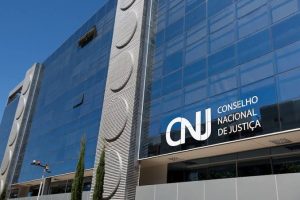 CNJ dispensa autorização judicial para menor desacompanhado viajar