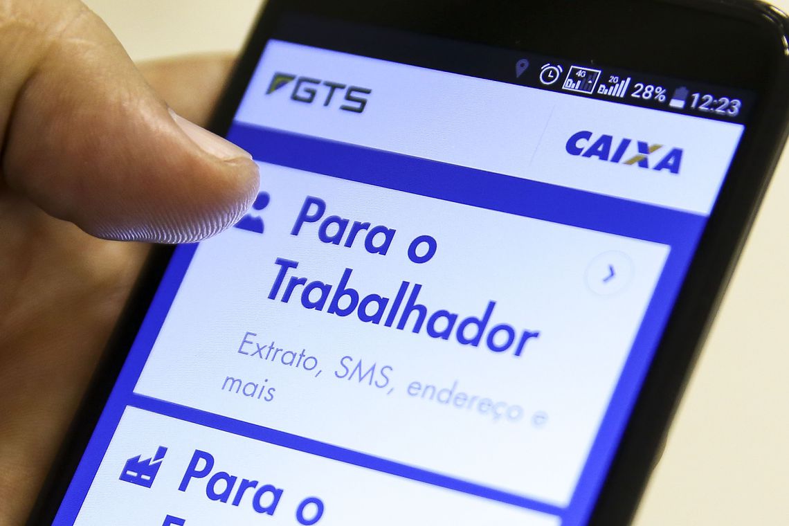 Caixa inicia nesta sexta pagamento de FGTS; saiba como sacar Caixa inicia nesta sexta pagamento de FGTS; saiba como sacar