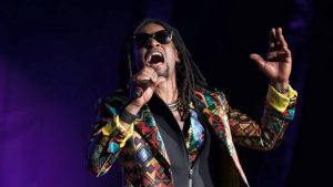 Toni Garrido faz show de graça nesta quarta-feira em Goiânia