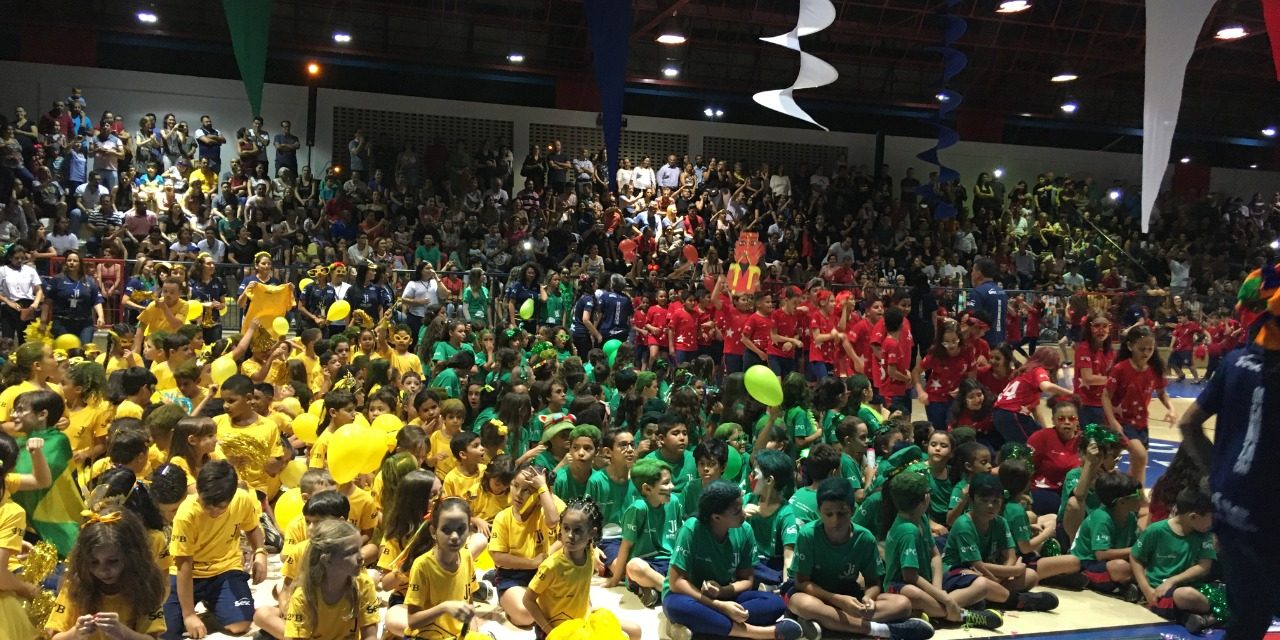 Mais de mil alunos participam do 16º JICESC