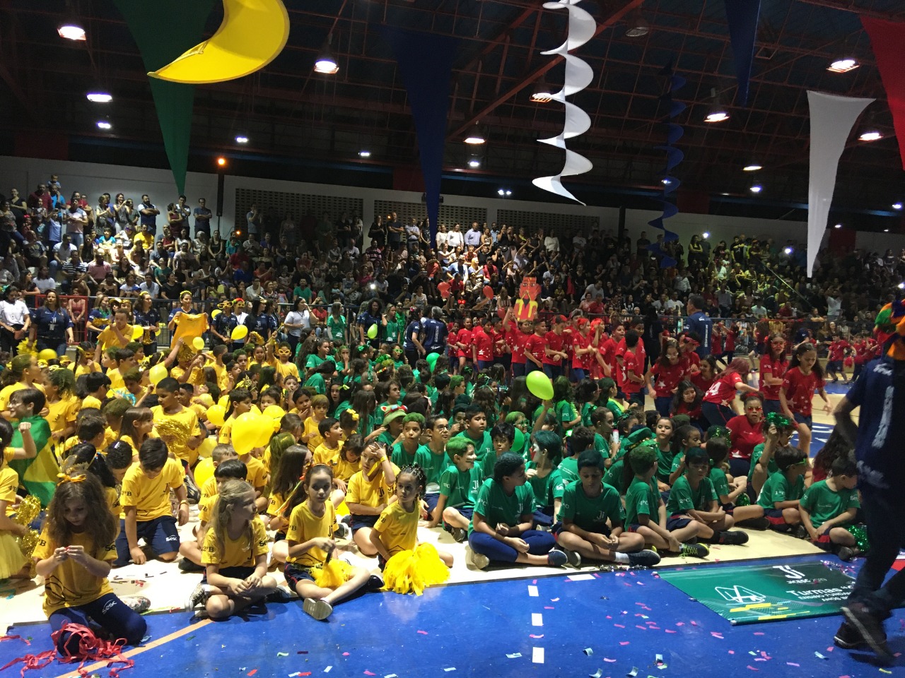 Mais de mil alunos participam do 16º JICESC