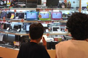 Pequenos negócios geraram 75% dos empregos formais em setembro