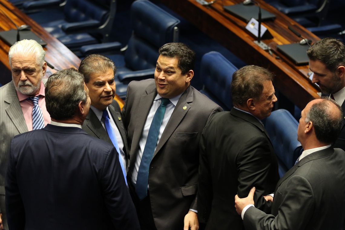 Senado rejeita dois primeiros destaques à reforma da Previdência Senado rejeita dois primeiros destaques à reforma da Previdência