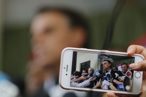 Bolsonaro comemora desempenho da economia