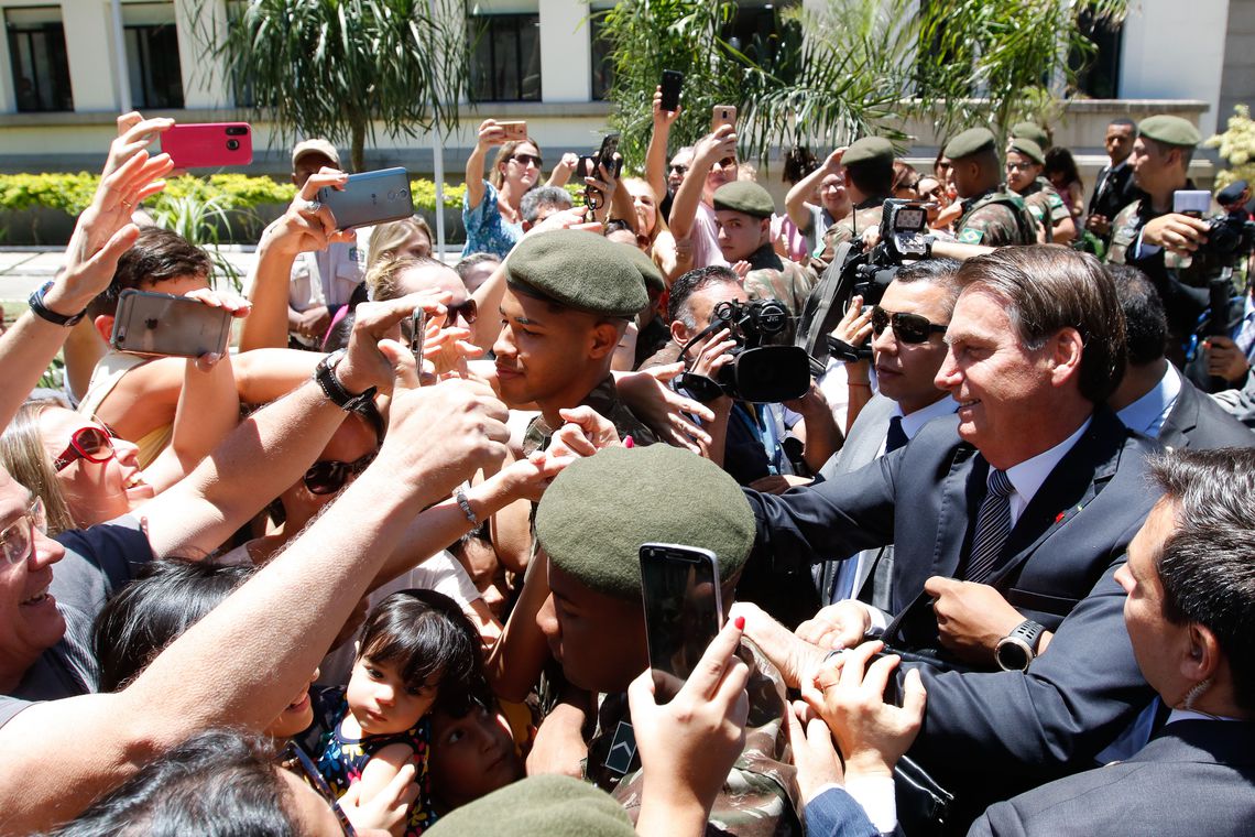 Bolsonaro reitera apoio a excludente de ilicitude em operações