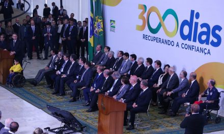 Comunidade internacional voltou a confiar no Brasil, diz Bolsonaro