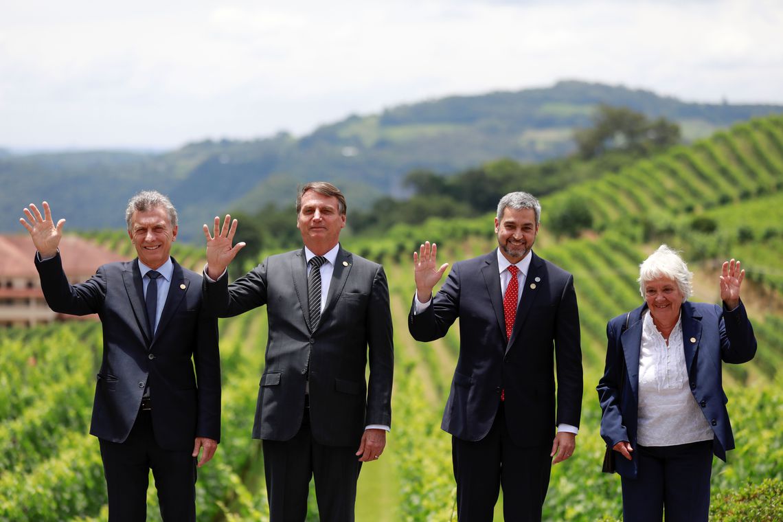 Bolsonaro passa presidência do Mercosul para o Paraguai Bolsonaro passa presidência do Mercosul para o Paraguai