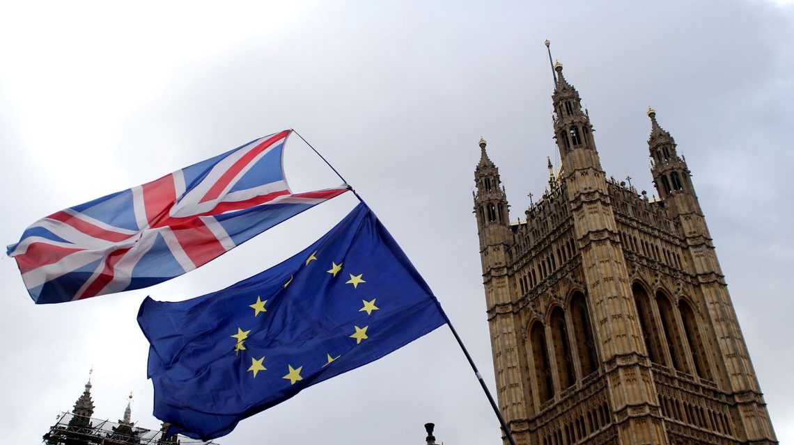 Deputados britânicos aprovam saída da União Europeia
