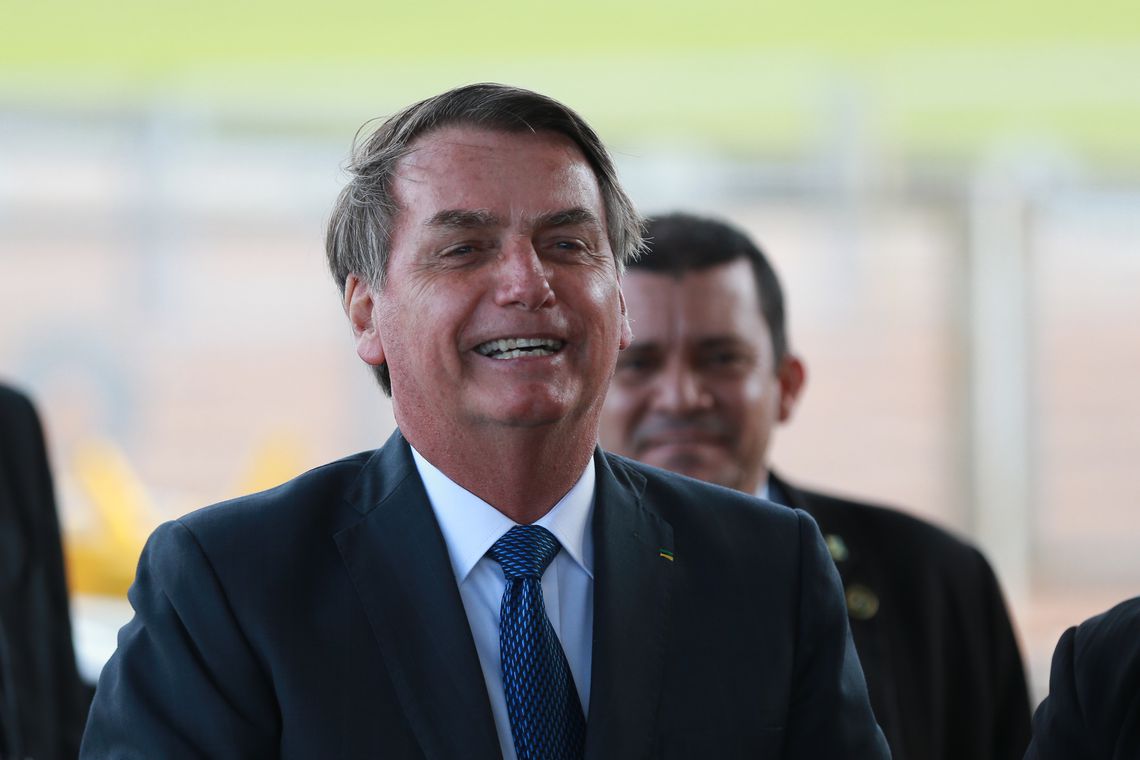 Bolsonaro defende cobrança de ICMS nas refinarias