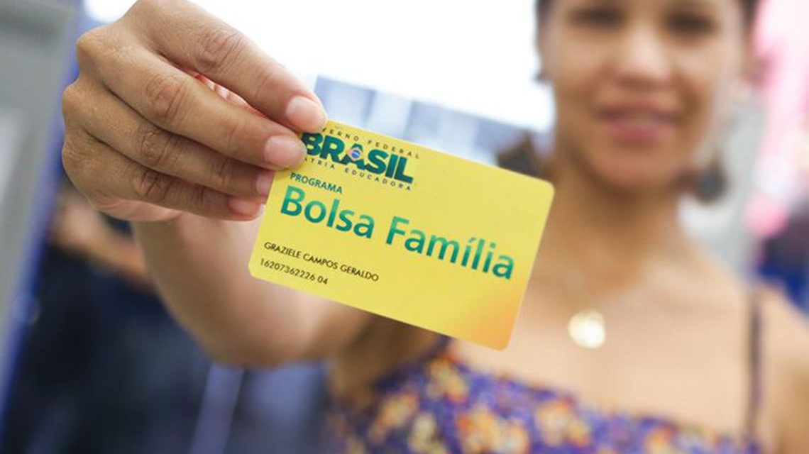 Governo retira 1,3 milhão de beneficiários do programa Bolsa Família
