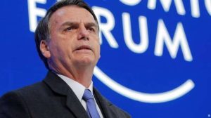 Bolsonaro cancela ida ao Fórum Econômico Mundial, na Suíça