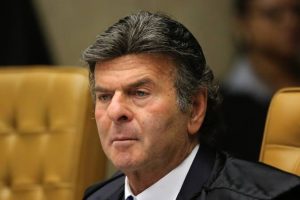 Fux suspende atuação do juiz de garantias até decisão do mérito