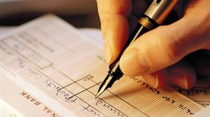 Limite de juros para cheque especial começa a valer hoje