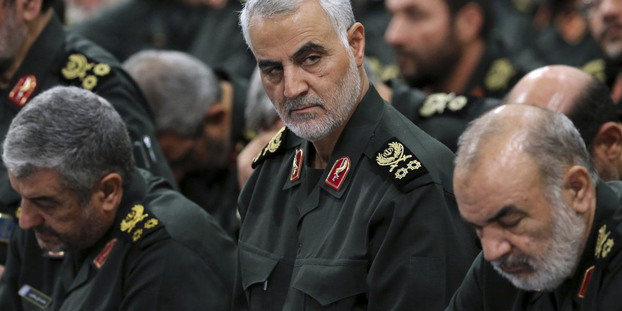 General iraniano é morto em ataque aéreo ordenado por Trump