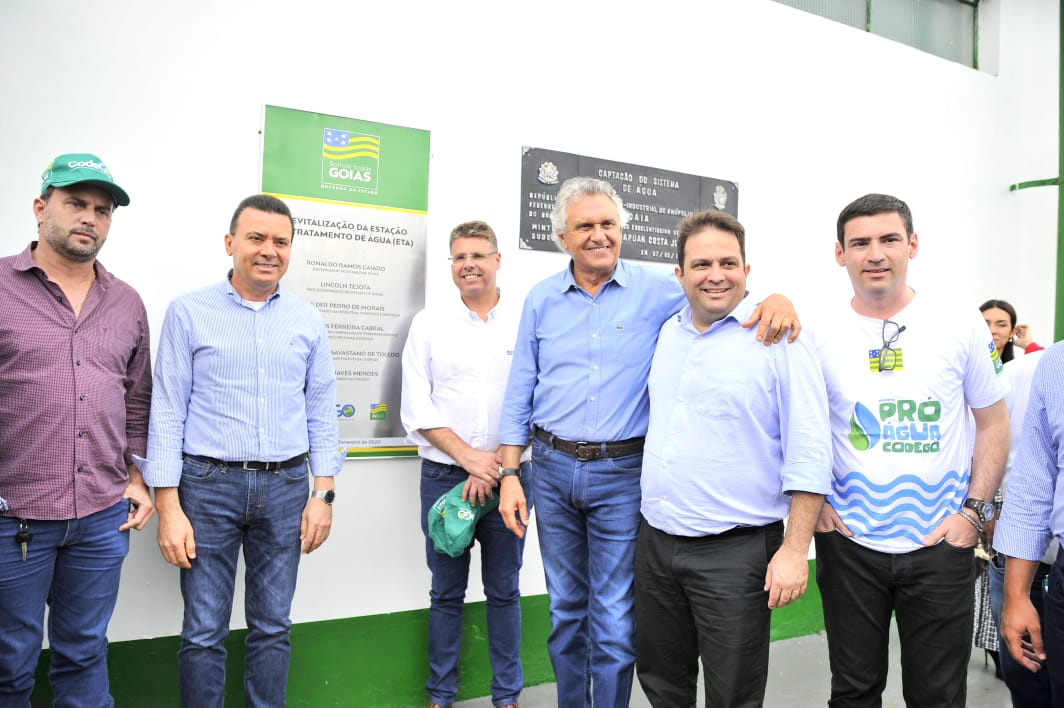 Governo de Goiás investe R$9,9 milhões em obras no Distrito Agroindustrial de Anápolis Governo de Goiás investe R$9,9 milhões em obras no Distrito Agroindustrial de Anápolis