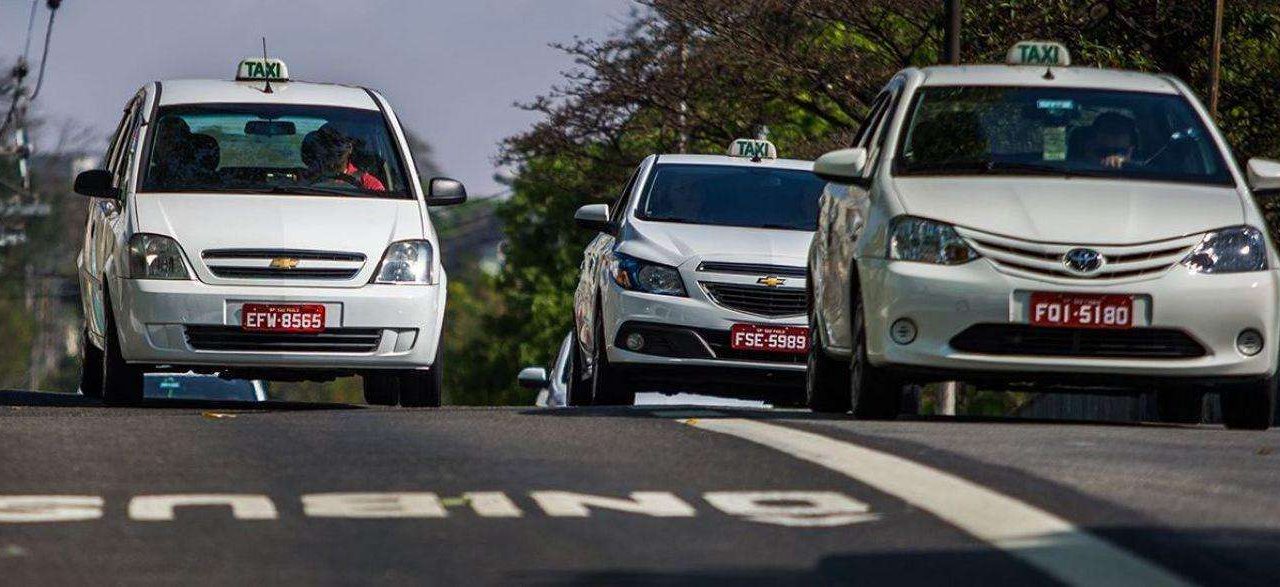 CCJ da Câmara aprova projeto que institui serviço de táxi-lotação em Goiânia