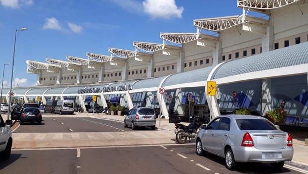 Aeroporto de Goiânia: “Ganho inicial deve ser o transporte internacional de cargas”, diz secretário