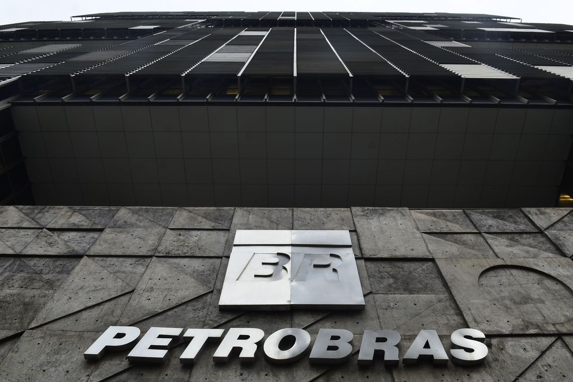 BNDES vende R$ 22,06 bilhões em ações da Petrobras