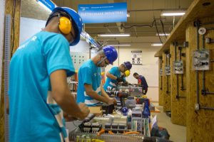 Faturamento da indústria fecha 2019 com queda de 0,8%, diz CNI