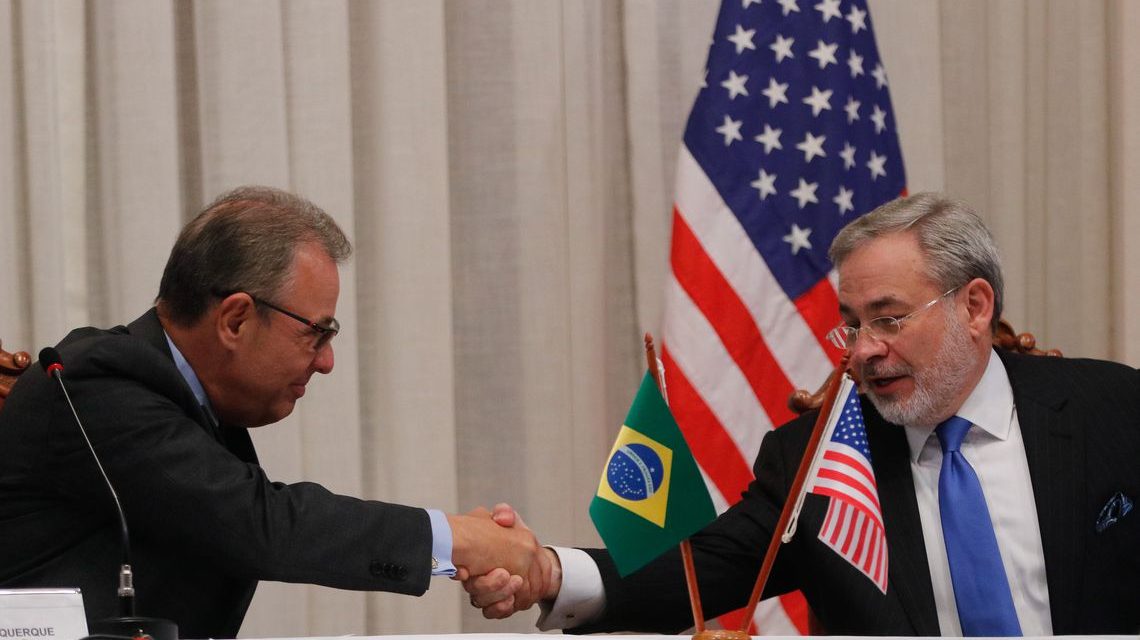 Brasil e EUA firmam acordos de cooperação em energia nuclear