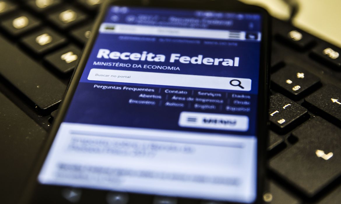 Receita Federal abre hoje consulta a lote residual de Imposto de Renda Receita Federal abre hoje consulta a lote residual de Imposto de Renda