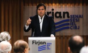 Maia espera aprovar reforma administrativa no primeiro semestre