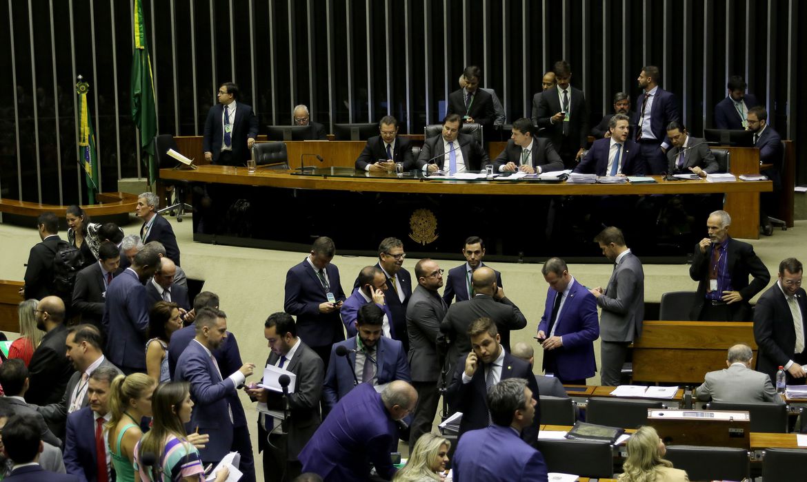 Câmara aprova MP do Agro; texto segue para Senado