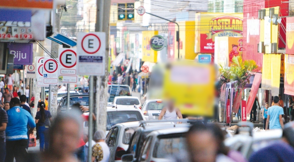 Em decreto, Prefeitura de Anápolis restringe fluxo de pessoas em comércio