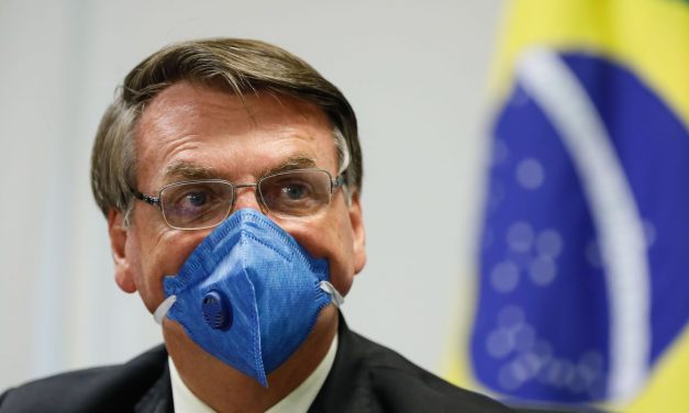Bolsonaro edita MP e decreto para definir atividades essenciais