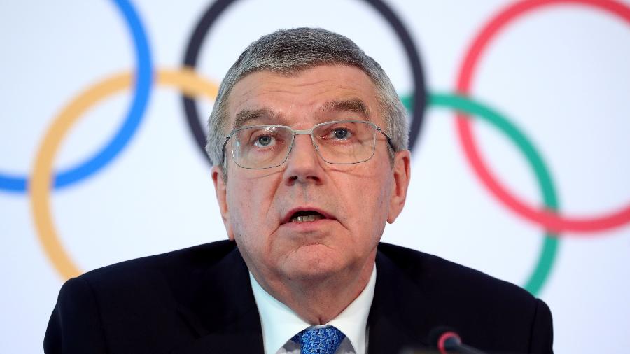 Olimpíada pode ser cancelada se pandemia não for controlada, diz Bach