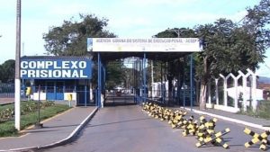 Detentos de Goiás poderão fazer uso de teleconferência com familiares