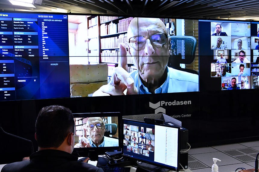 Pesquisa: maioria acredita que há mais contaminados com covid-19 que o divulgado no Brasil Pesquisa: maioria acredita que há mais contaminados com covid-19 que o divulgado no Brasil