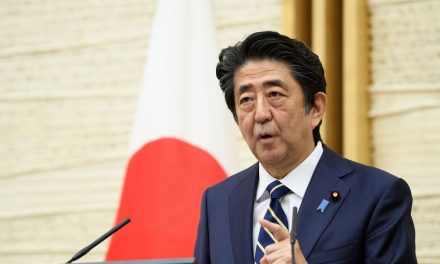 Japão alerta que população deve evitar nova onda da covid-19