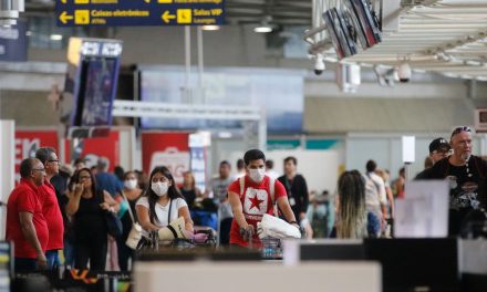 Pandemia adia planos de viagem e prejudica agências de turismo