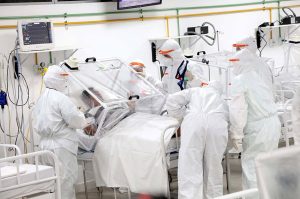 Os 13 livros e as séries que Bill Gates recomenda para ‘escapar’ dA realidade da pandemia