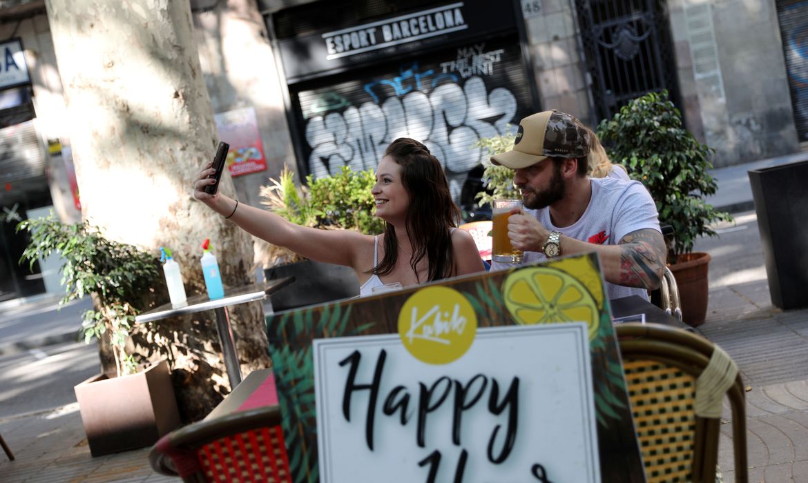 Covid-19: sem vacina até dezembro, “não haverá Jogos”, avalia Conrado Covid-19: sem vacina até dezembro, “não haverá Jogos”, avalia Conrado