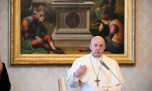 Governo articula doação internacional para produção de protetores faciais em Goiás