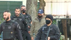 Fabrício Queiroz é preso em Atibaia, interior de São Paulo