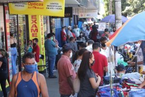 Reabertura definitiva dará fôlego ao comércio para manter empregos, diz Sindilojas