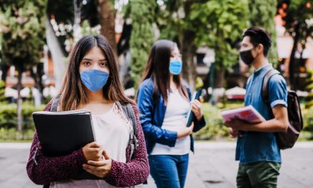 Enem: Estudantes terão de usar máscara durante prova