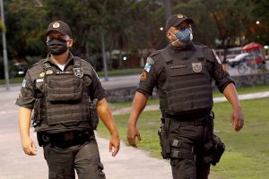 MP pede que Goiás indenize aluno autista de colégio militar que foi obrigado a cortar o cabelo