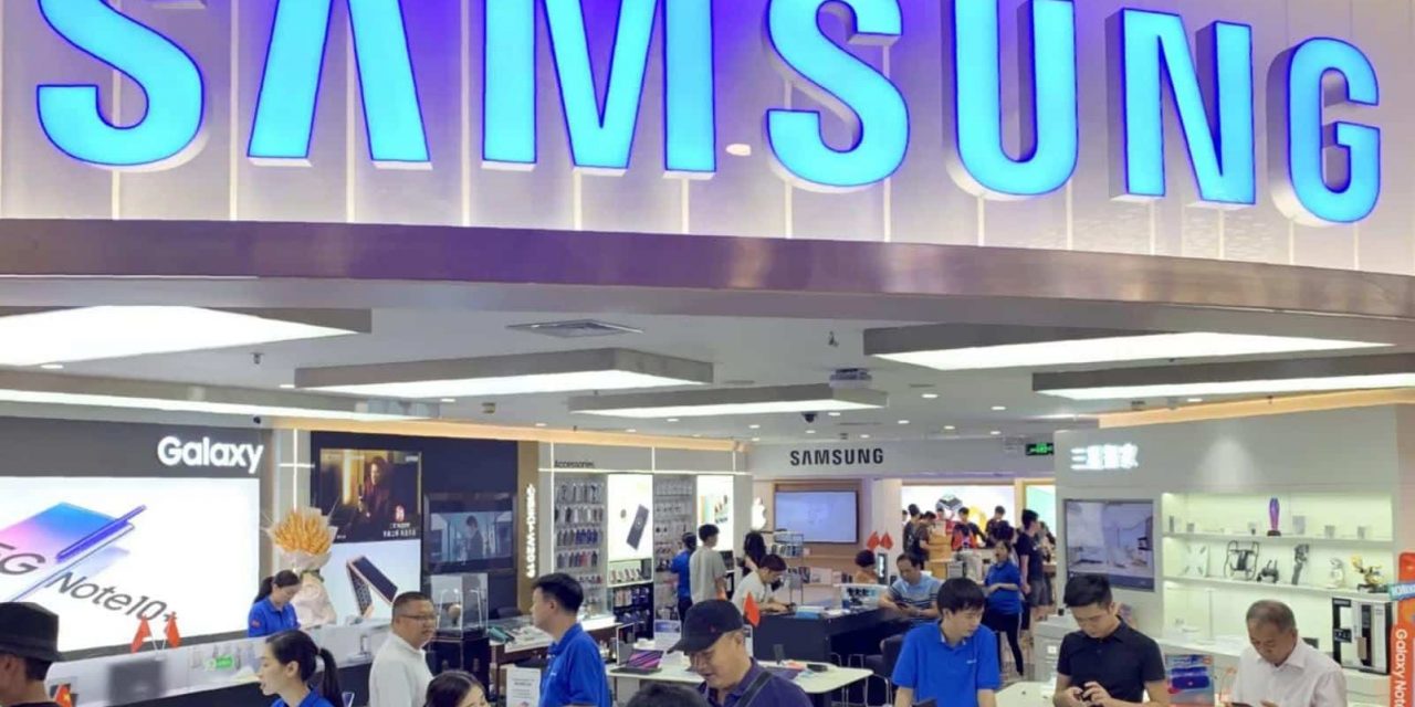 Smartphones da Samsung podem passar a ser vendidos sem carregador