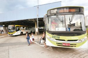 Consórcio de empresas de transporte defende fechamento dos terminais de Goiânia
