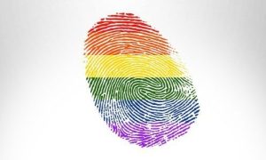 OAB-GO recebe 1ª retificação de registro por mulher trans