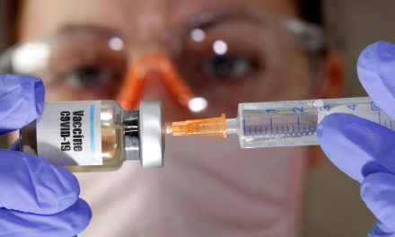 Covid-19: plano nacional de vacinação terá quatro fases