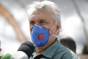 Caiado vai a São Paulo para tratar infecção